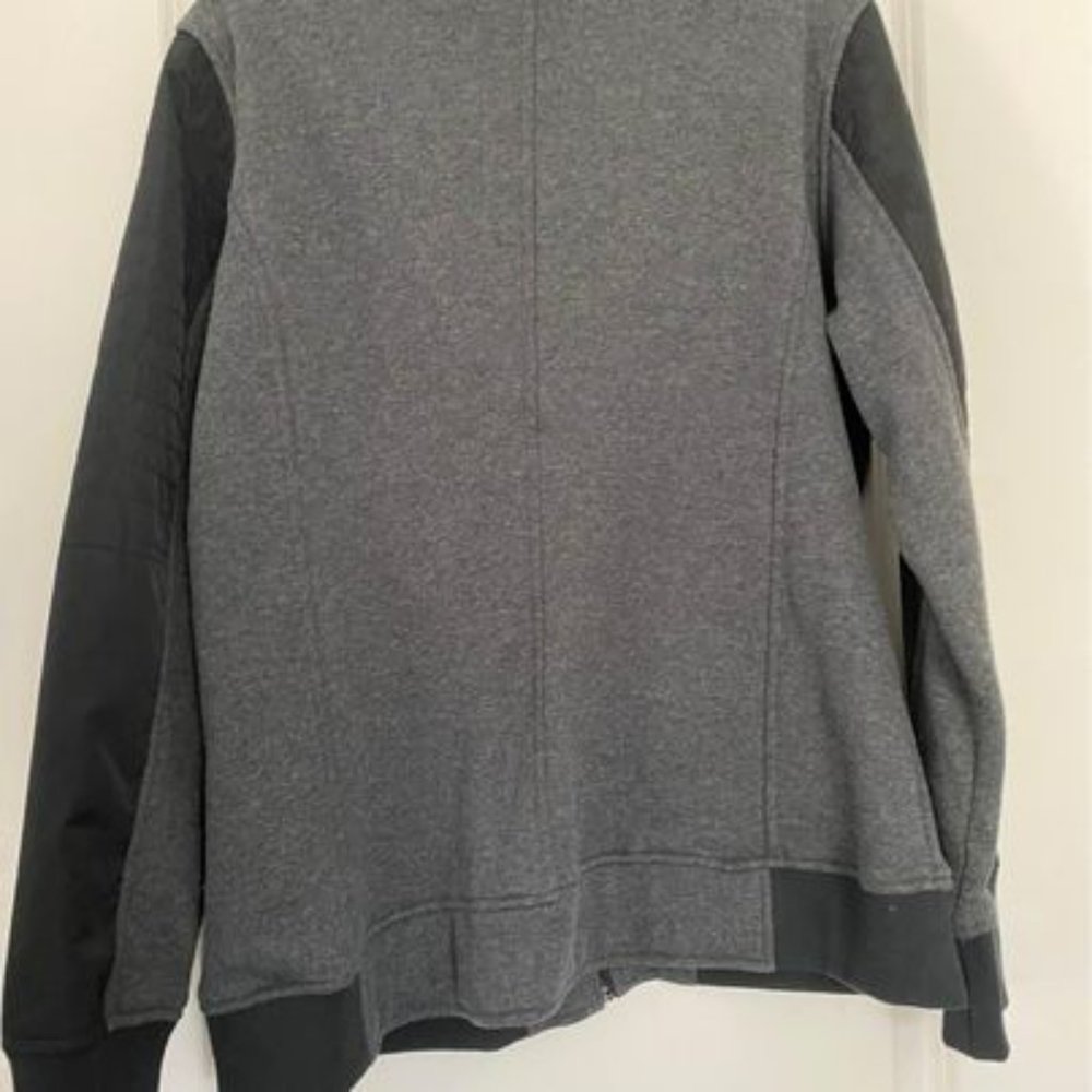 Women's Gray and Black Jacket - Picture 2 of 3